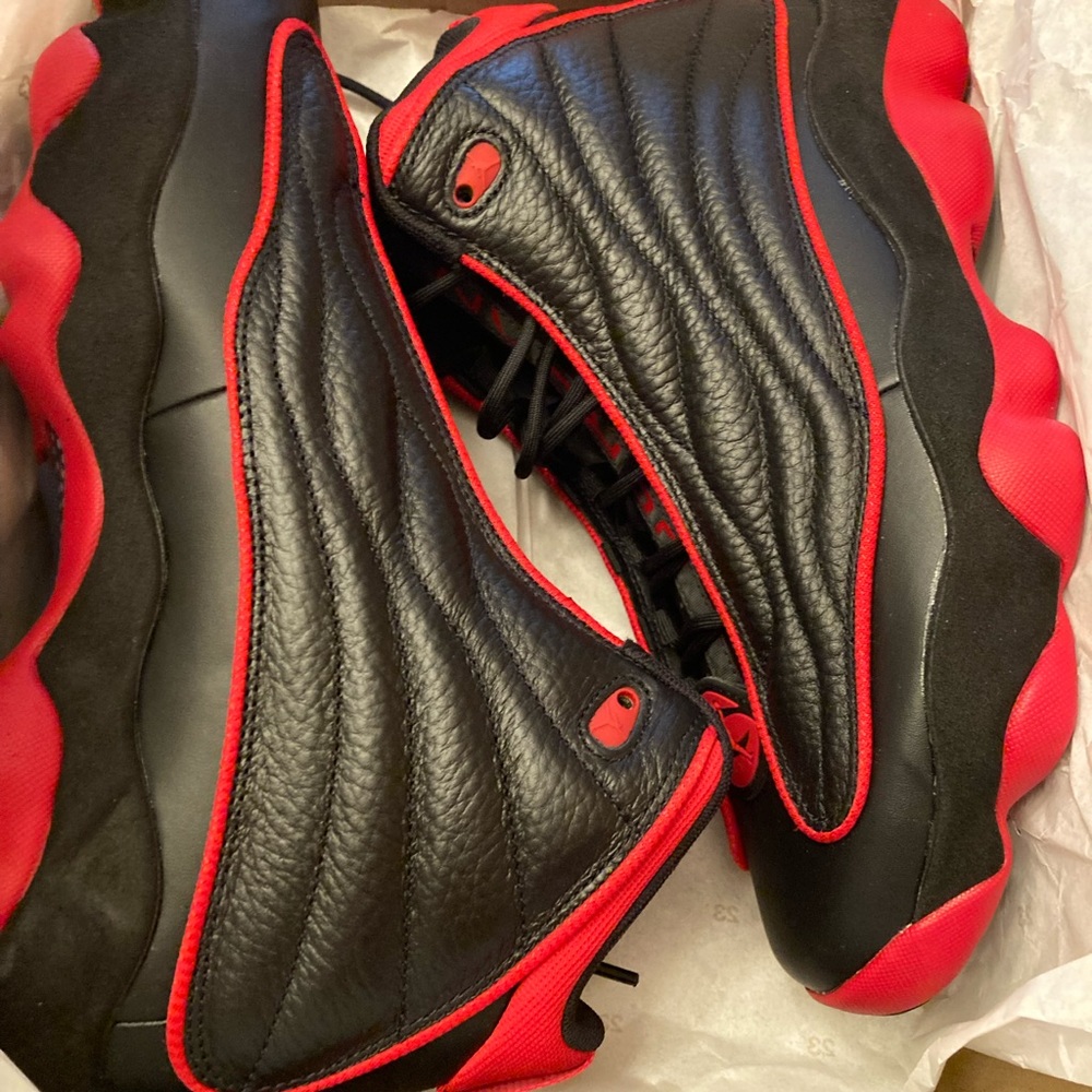 Jordan Pro Strong basketball shoe